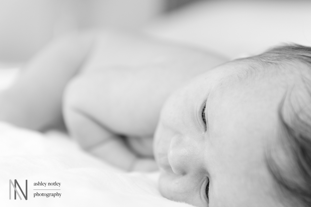 Newborn session at family home in Ottawa Ontario with family