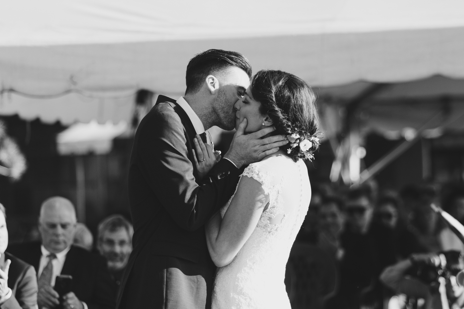 First kiss at Britannia Yacht Club wedding