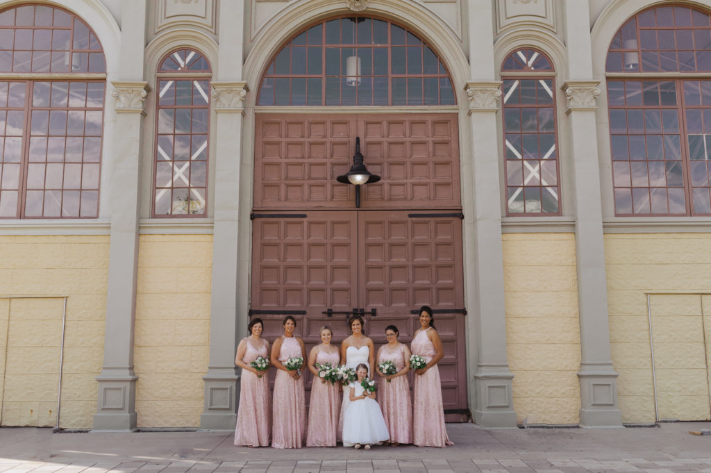 bride and bridesmaids in front of the Aberdeen Pavilion