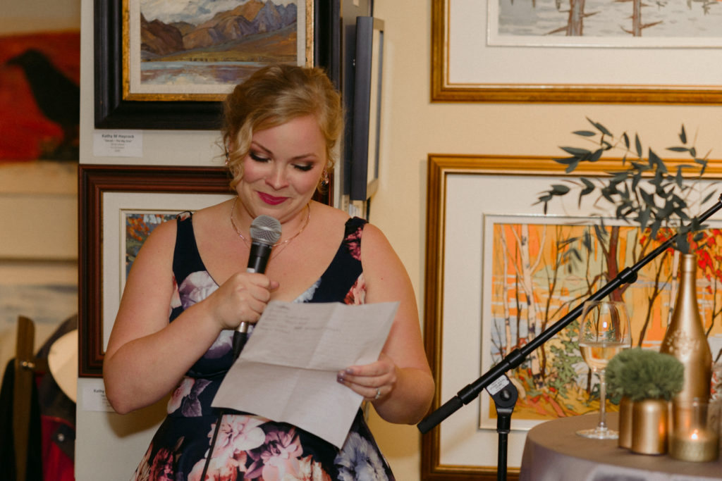 maid of honour giving a speech