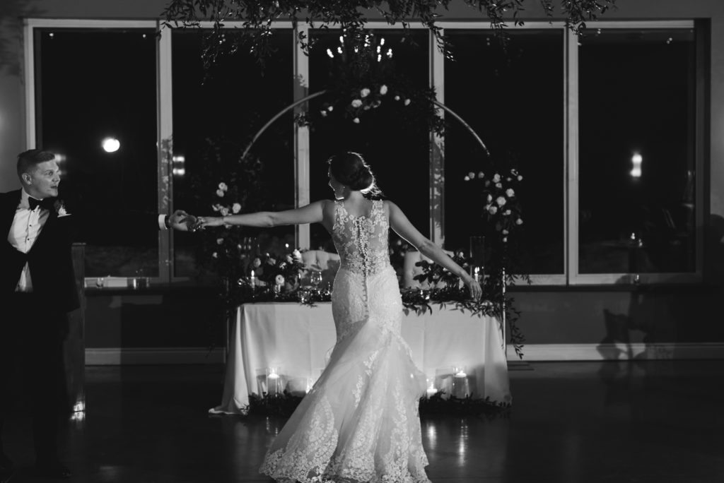 bride and groom first dance at le belvedere wedding in wakefield