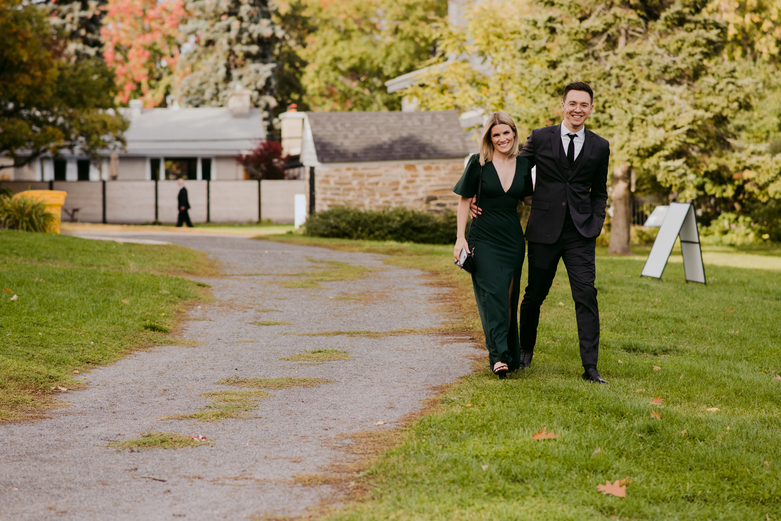 wedding guests walking the grounds of the Billings Estate museum