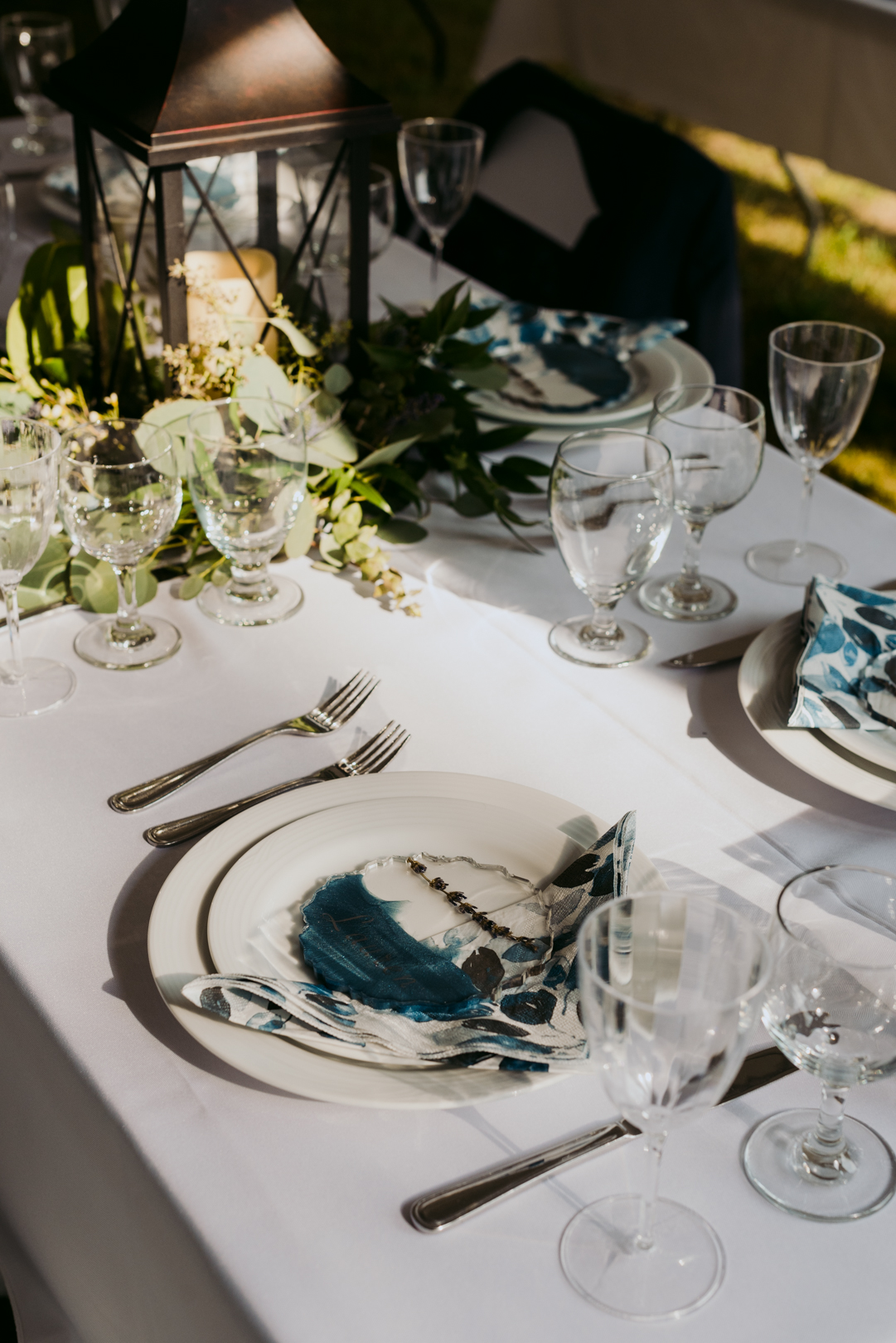 reception place setting in the sunlight